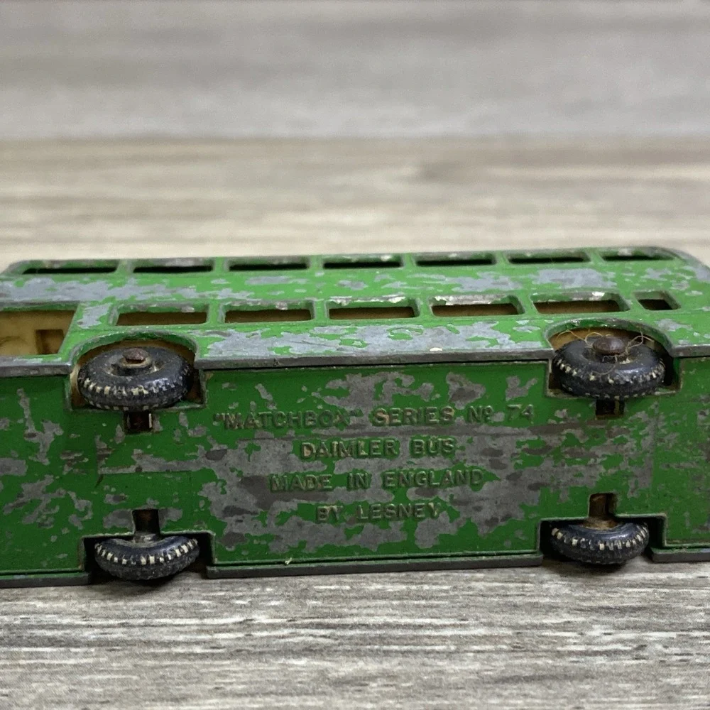 1966 Lesney‎ Matchbox Series #74 Daimler Bus England 1:121 scale